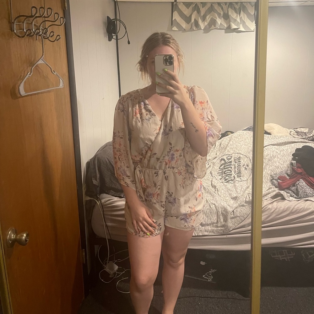 Long sleeve romper